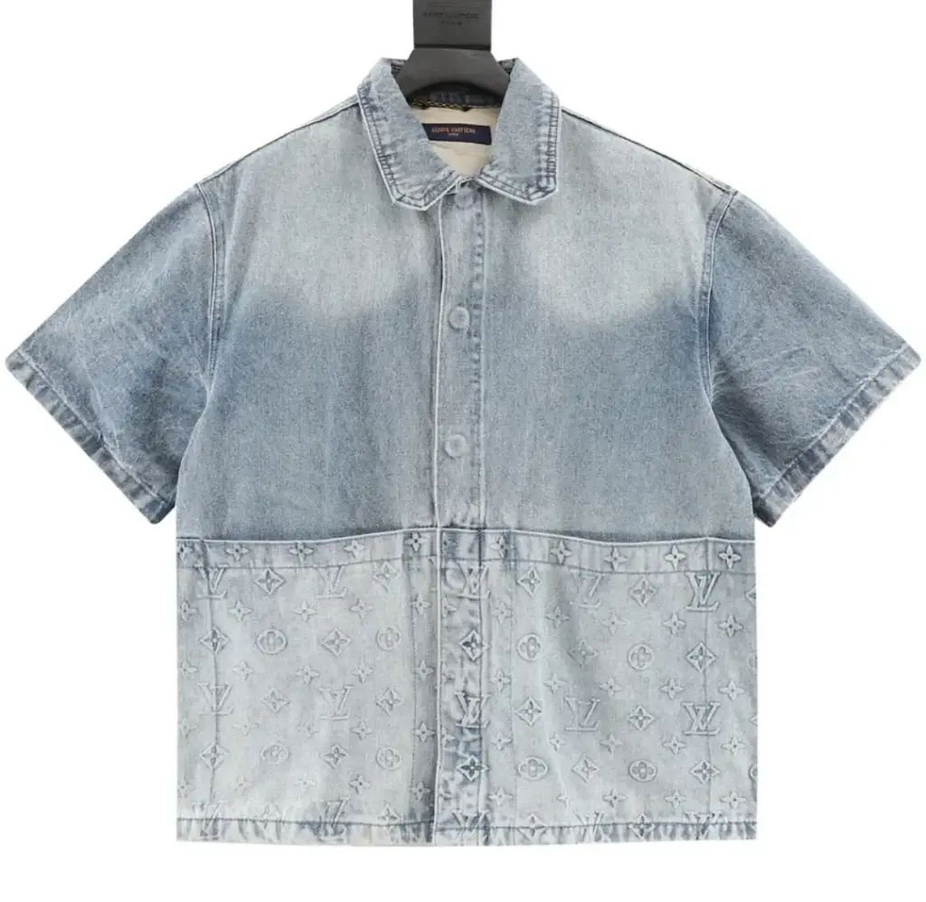 Louis Vuitton Monogram T-Shirt