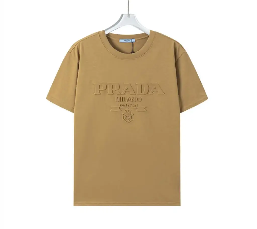 Prada – Minimal Logo Brown T-Shirt